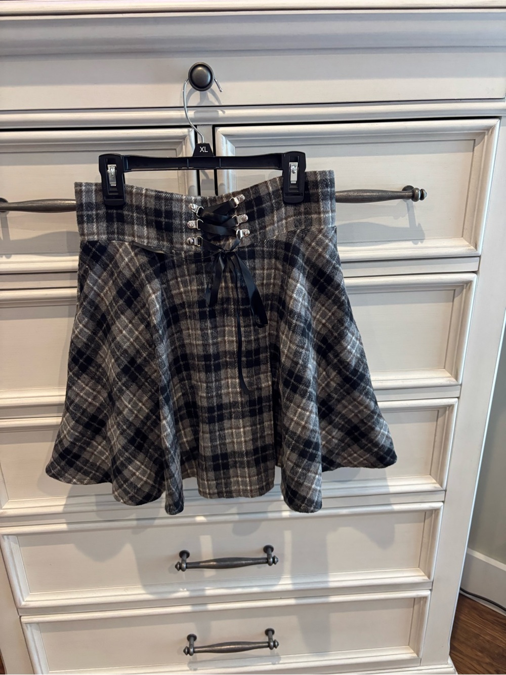 Plaid Lace-Up Flared Skirt - Gray - Picture 1 of 3
